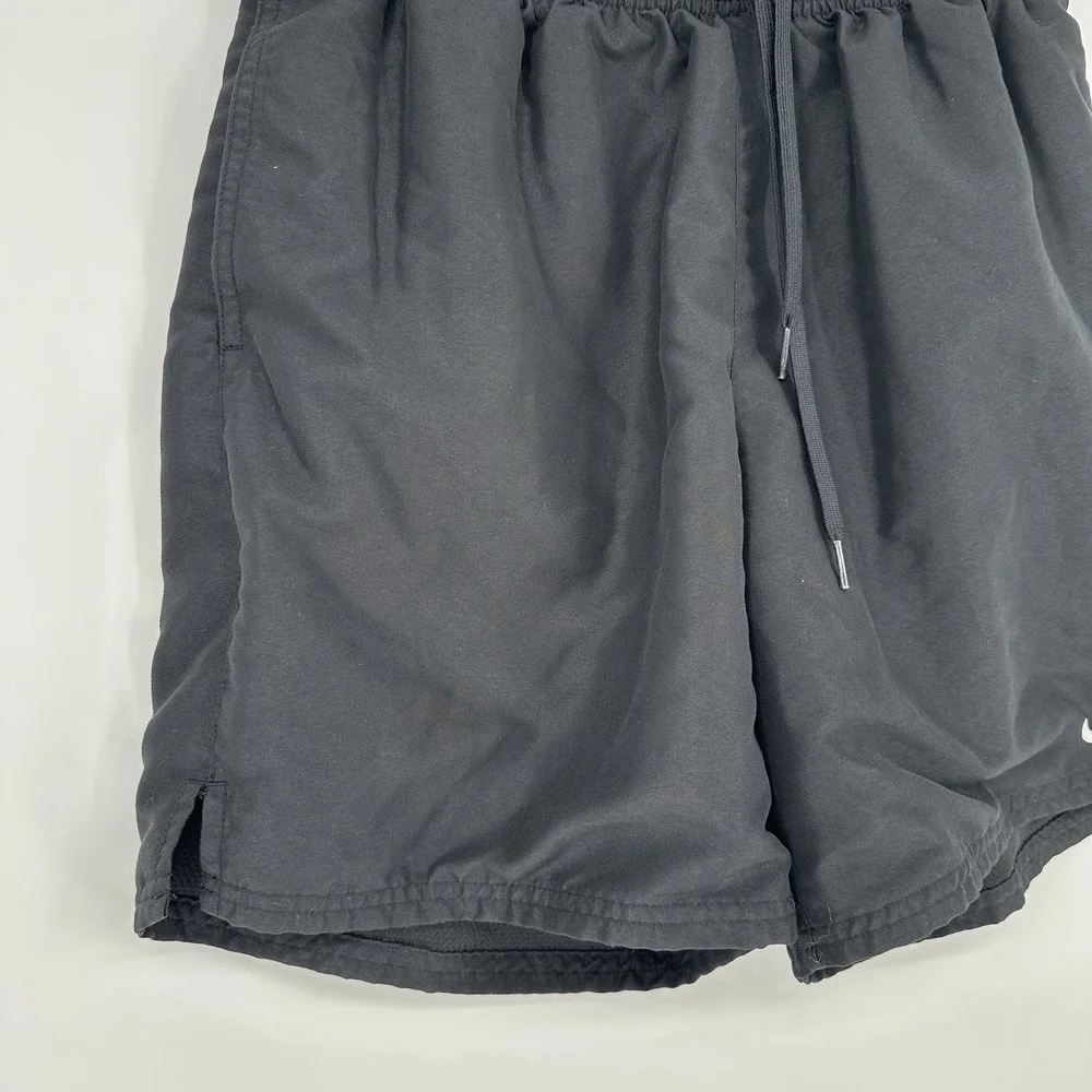 Nike Men's Club Woven Flow Shorts Medium Athletic Activewear Gym Running